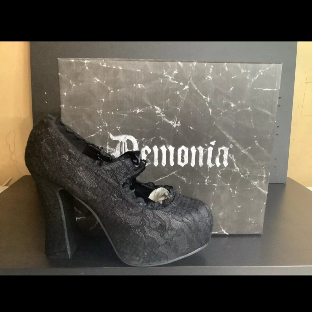 Demon-11 Demonias